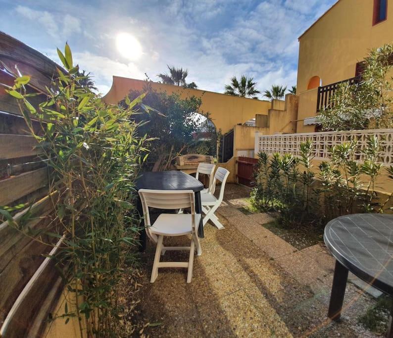 Studio De 23 M2 Avec Jardinet 400M De La Plage Le Barcarès Exterior foto